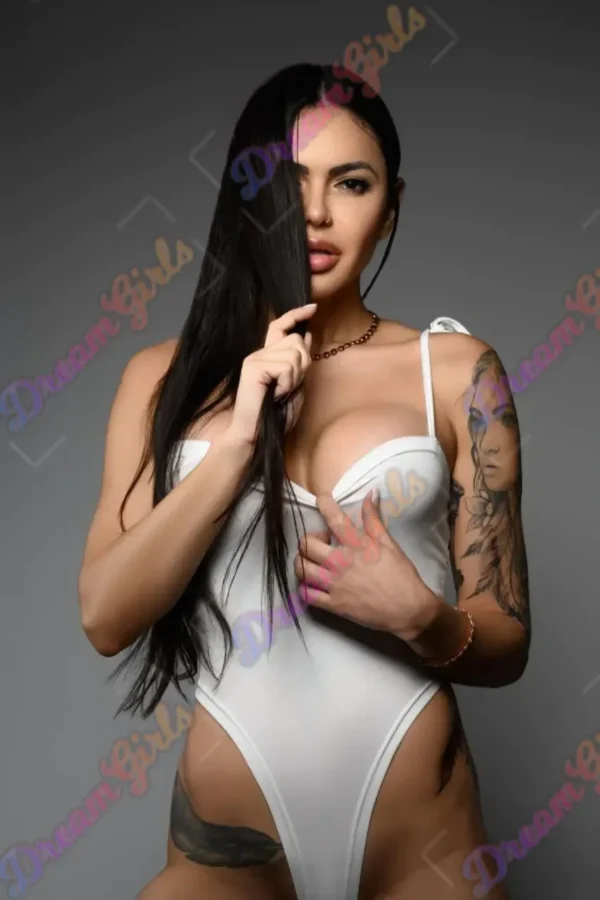 helena-anal-brazilian-escort-athens-08