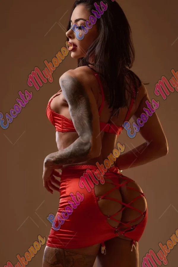 luna-starr-porn-star-in-mykonos-summer-2026-03