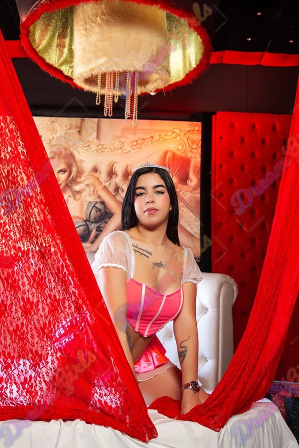 Valeria colombian call girl 03 1